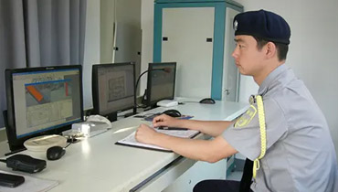 長春鴻石物業(yè)在管理中引進(jìn)巡更棒